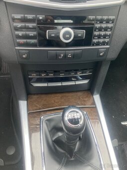 Mercedes E200 CDI - 5