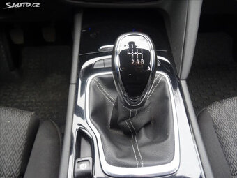 Opel Insignia 2,0 CDTi 125kW ČR, serviska - 5