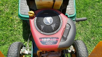 Zahradní traktor Yard-Man T-7135 A - 5