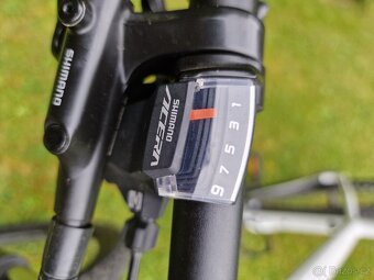 Horské kolo Specialized Rockhopper Comp - 5