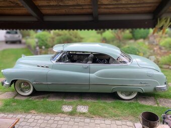 Buick 8 H-T coupé - 5