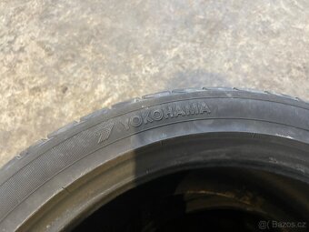 Prodám 2ks pneu 225/45 17” - 5