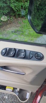 Mercedes-Benz Viao - 5