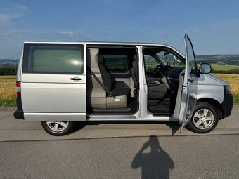 Volkswagen Transporter T5.1 2.0 TDi 5 mist - 5