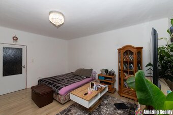 Prodej zděného bytu s garáží a balkonem, v obci Mileč - 5