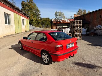 BMW e36 318is - 5