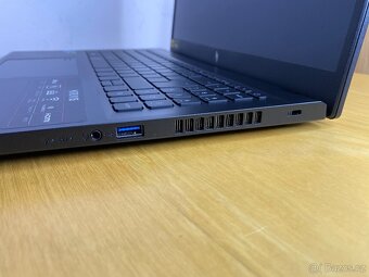 Zánovní herní notebook Acer Nitro V 15 - Skvělý stav, v záru - 5