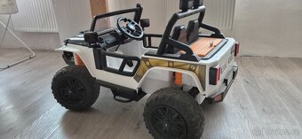 Elektrické autíčko Jeep 4Speed 4x45W - 5