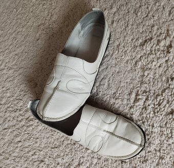 Dámské kožené mokasíny, polobotky, bílé, vel. 39, Baťa - 5