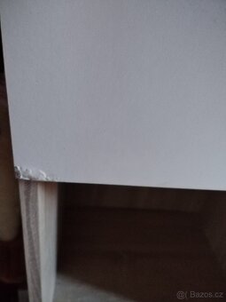 Postel dvoulůžko + 2 noční stolky - 5