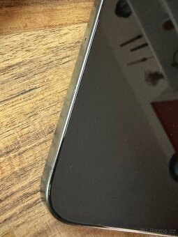 IPhone 15 Pro Max/256 gb Černý titan - 5