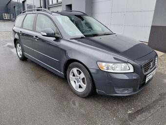 VOLVO V50, 1.6D, r.10, 155000km, VELMI SOLIDNÍ - 5