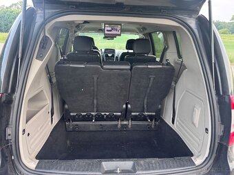 Chrysler Town Country 3,6 LPG Limited DVD 2012 - 5