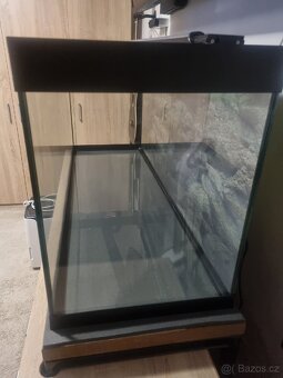Akvárium s příslušenstvím - 5