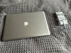 MacBook Pro 17" - unibody 2009, matná verze displeje - 5