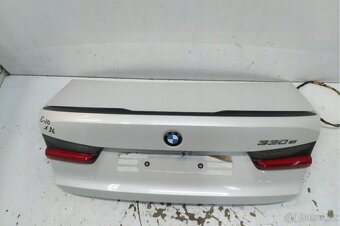 BMW G20 330e KOMPLETNÍ ZADNÍ VIKO - 5