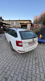 Prodám octavie3 1.6 77kw STK 7/2025 rok 2013 - 5