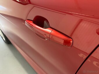 Jaguar F-Pace 30d 221kW AWD PANO ACC LED VIRTUÁL TAŽNÉ - 5