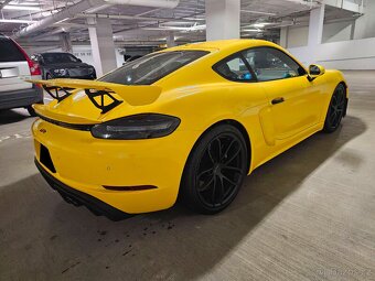 Porsche 718 Cayman GT4 - 2020 - 5