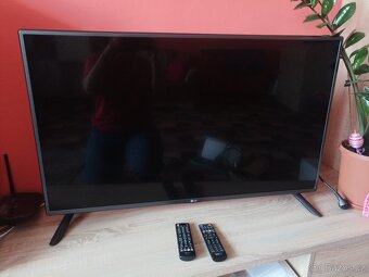 Televize LG 42" zcela funkční - 5