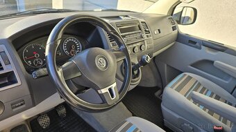 VW T5 California Beach 2.0TDi,84kW,2012 střecha - 5