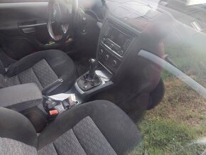 Škoda octavia combi 1.9tdi BXE 2009 - 5