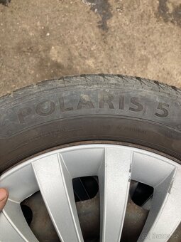 185/60/15 zimní na diskách 5x100 - 5