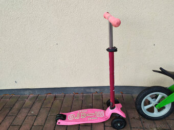 Odrážedlo First Bike + Koloběžka Micro Maxi zdarma - 5