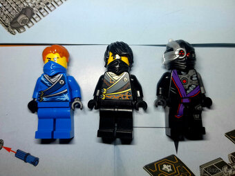 LEGO Ninjago 70723 Thunder Raider - 5