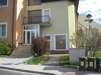 Obchodní prostory k pronájmu, Uh. Hradiště - 5