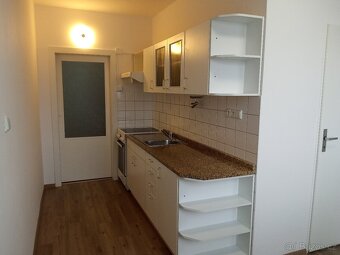 Byt 3+1, Zlín Januštice - 5