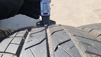 Letní pneu 215/65/16c Bridgestone - 5