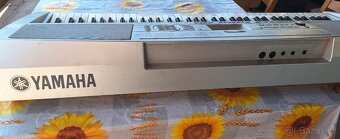 Prodám Yamaha DGX -300 - 5