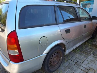 Opel Astra Combi - 5