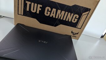 ASUS TUF Gaming A15 15.6" AMD Ryzen 5 16GB/512 SSD RTX1650 - 5