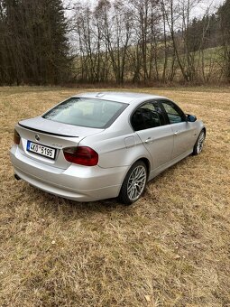 BMW e90 325i N52B25A - 5