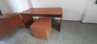 Kancelářské stoly - 5