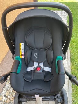 Kočárek Harvey 2 s autosedačku Britax Romer - 5