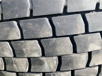 315/70 R22,5 - 5