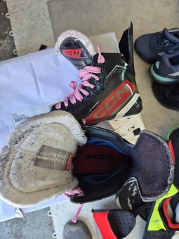 Prodam brusle CCM FT670 Jetspeed vel.4.5 - 5