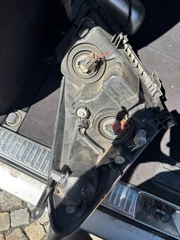 Toyota Corolla Verso - přední světlomety - 5