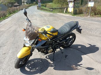 Yamaha XJ6 - 5