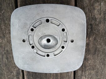 ČZ 980 hlava válce - 5