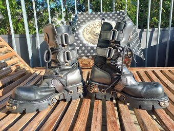 Boty 42 vel. New Rock Reactor - 5