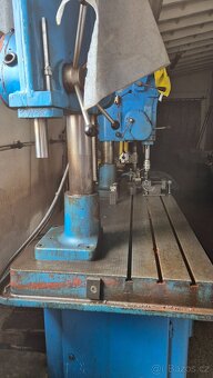 Prodám závitořez vrtačky a stůl - 5