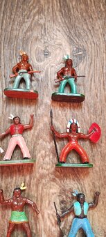 Indiáni figurky 1 z NDR - 5