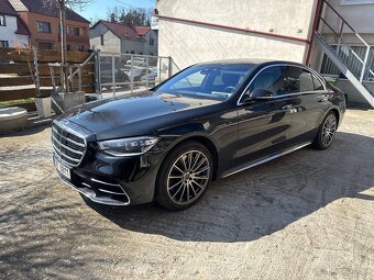 MERCEDES V-Class 300D 4Matic Avantgarde Edition - 5