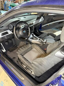 BMW 320i E92 - 5