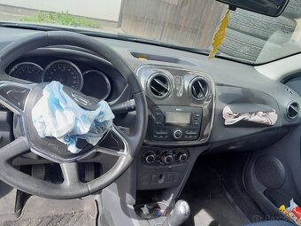 Dacia sandero - 5