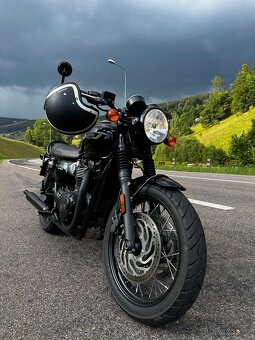 Triumph Boneville T120 Black - 5